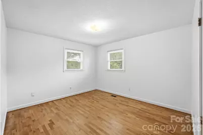 913 Harper Road, Gastonia, NC 28056 - Photo 5
