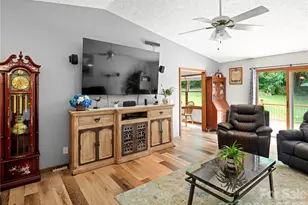 5 Harrison Hill Rd, Swannanoa, NC 28778 - Photo 5