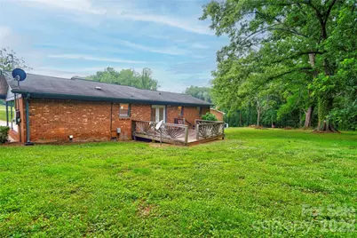 1323 N Lakewood Drive, Shelby, NC 28150 - Photo 25