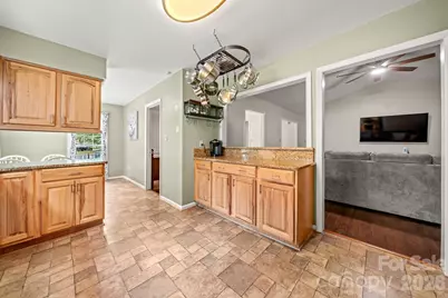 5200 Cressingham Court, Charlotte, NC 28227 - Photo 13