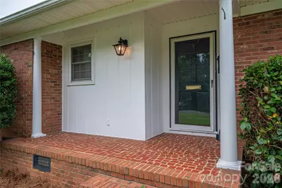 225 Dogwood Drive, Mount Holly, NC 28120 - Photo 5