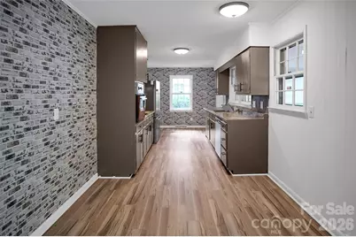 327 Arlington Street, Forest City, NC 28043 - Photo 7