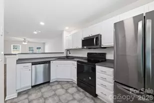 3028 Mayer House Ct, Charlotte, NC 28214 - Photo 13