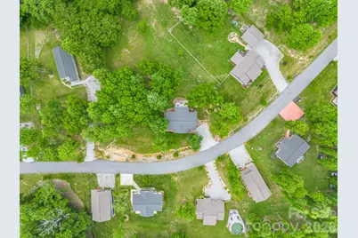 100 Walt Drive, Hendersonville, NC 28792 - Photo 33