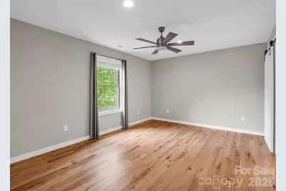 100 Walt Drive, Hendersonville, NC 28792 - Photo 15