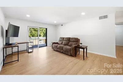 4739 Hedgemore Drive, Charlotte, NC 28209 - Photo 3