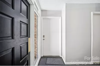 4739 Hedgemore Drive, Charlotte, NC 28209 - Photo 7