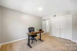 4739 Hedgemore Dr, Charlotte, NC 28209 - Photo 29