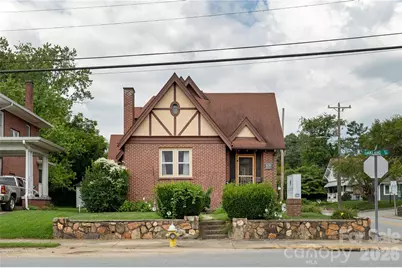831 Oakland Street, Hendersonville, NC 28791 - Photo 29