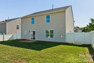 129 Quail Springs Rd, Statesville, NC 28677 - Photo 3