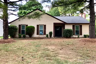 10926 Copperfield Dr, Pineville, NC 28134 - Photo 1