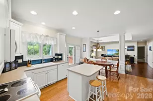 1845 Mountain Trail Dr, Charlotte, NC 28214 - Photo 13