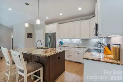 4944 Southview Drive, Hickory, NC 28602 - Photo 13