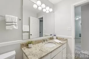 723 Walnut Point Dr, Matthews, NC 28105 - Photo 35