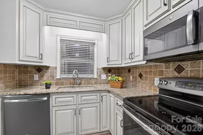 2411 Allendale Circle, Lenoir, NC 28645 - Photo 11