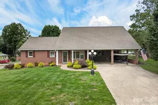 2411 Allendale Cir, Lenoir, NC 28645 - Photo 1