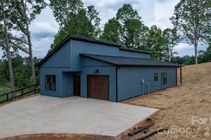 909 Overlook Dr SW, Lenoir, NC 28645 - Photo 29