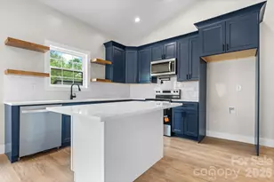 913 Overlook Dr SW, Lenoir, NC 28645 - Photo 5