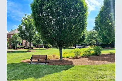 232 Hawthorne Park Avenue, Belmont, NC 28012 - Photo 5
