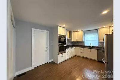 300 E Peterson Drive, Charlotte, NC 28217 - Photo 5