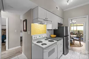 5941 Quail Hollow Rd, Charlotte, NC 28210 - Photo 13