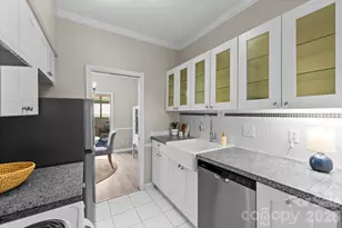 5941 Quail Hollow Rd, Charlotte, NC 28210 - Photo 11