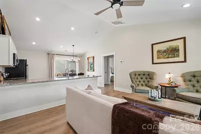 108 Marion Street, Lancaster, SC 29720 - Photo 5