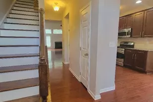 2339 Whitford Ln, Charlotte, NC 28210 - Photo 5