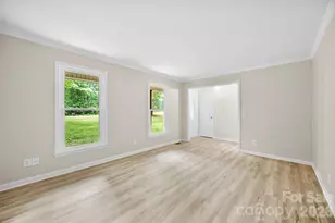 36183 Davis Dr, Albemarle, NC 28001 - Photo 7