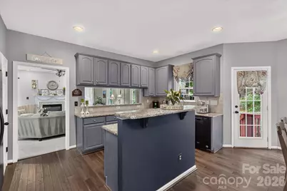 4134 Oakton Ridge Court, Matthews, NC 28105 - Photo 15