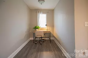 3148 Walnut Park Dr, Charlotte, NC 28262 - Photo 25