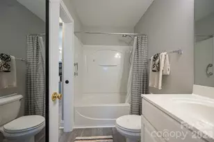 3148 Walnut Park Dr, Charlotte, NC 28262 - Photo 17