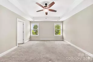 1042 Dina Dr, Fort Mill, SC 29708 - Photo 19