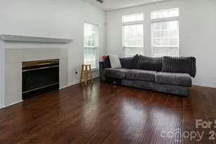 11807 Song Sparrow Ln, Charlotte, NC 28269 - Photo 5