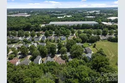 4313 Bubbling Brook Court, Charlotte, NC 28278 - Photo 41