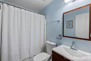 4313 Bubbling Brook Ct, Charlotte, NC 28278 - Photo 19
