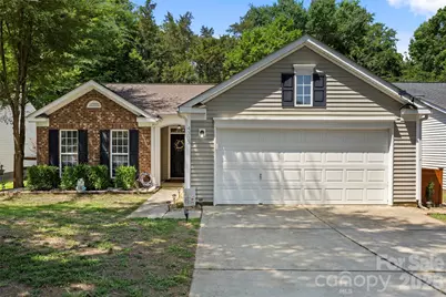 4313 Bubbling Brook Court, Charlotte, NC 28278 - Photo 5