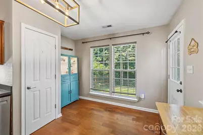 4313 Bubbling Brook Court, Charlotte, NC 28278 - Photo 15