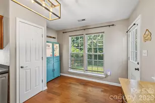 4313 Bubbling Brook Ct, Charlotte, NC 28278 - Photo 15
