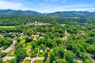 216 Hiawassee Ave, Black Mountain, NC 28711 - Photo 31