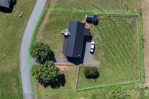 3015 Farm Pond Ln, Granite Falls, NC 28630 - Photo 11