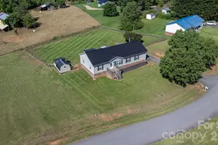 3015 Farm Pond Ln, Granite Falls, NC 28630 - Photo 9