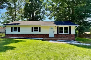 363 Don McGinnis Rd, Lincolnton, NC 28092 - Photo 1