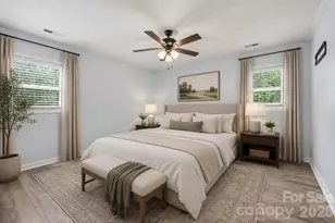 9902 Forest Dr, Charlotte, NC 28216 - Photo 21
