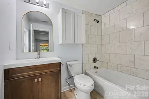 9902 Forest Dr, Charlotte, NC 28216 - Photo 27