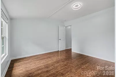 9902 Forest Drive, Charlotte, NC 28216 - Photo 29