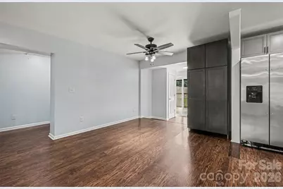 9902 Forest Drive, Charlotte, NC 28216 - Photo 15