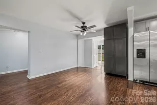 9902 Forest Dr, Charlotte, NC 28216 - Photo 15