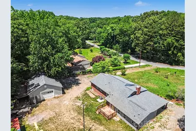 9902 Forest Drive, Charlotte, NC 28216 - Photo 41