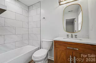 9902 Forest Dr, Charlotte, NC 28216 - Photo 21